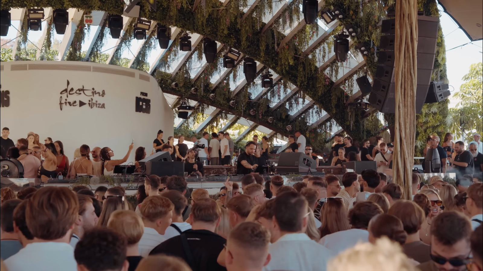 FrankStorm-Background