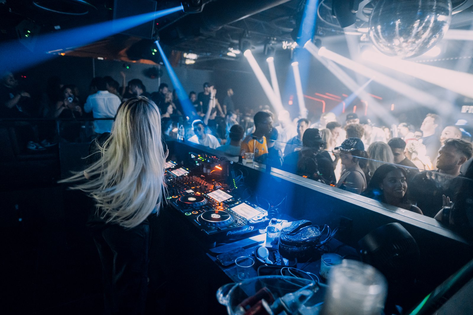 Grace-Arribas-Booth-2